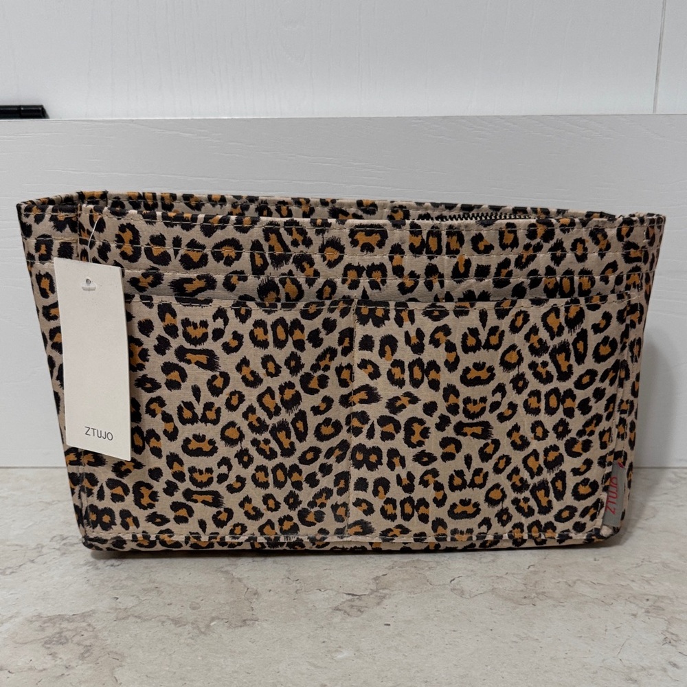 Leopard Print Organizer Pouch